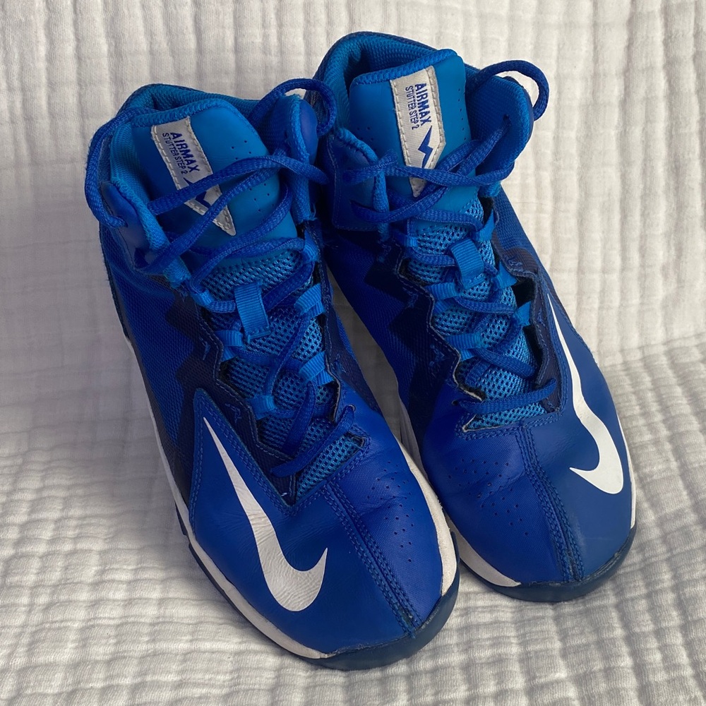 Nike AirMax Stutter Step 2 Basketball Sneakers Size 5.5.